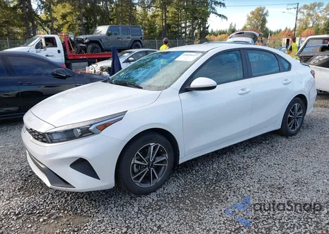 2023 Kia Forte Lxs z USA, uszkodzony, nr VIN 3KPF24ADXPE509723
